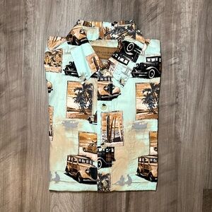 Clear Water Outfitters Classic American Short Sleeve Button Down - Medium